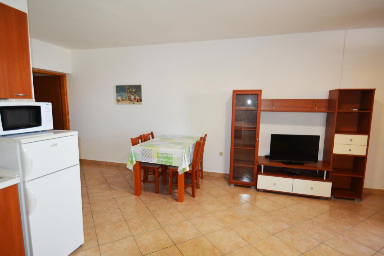 Apartments Barbati Kustići Екстериор снимка