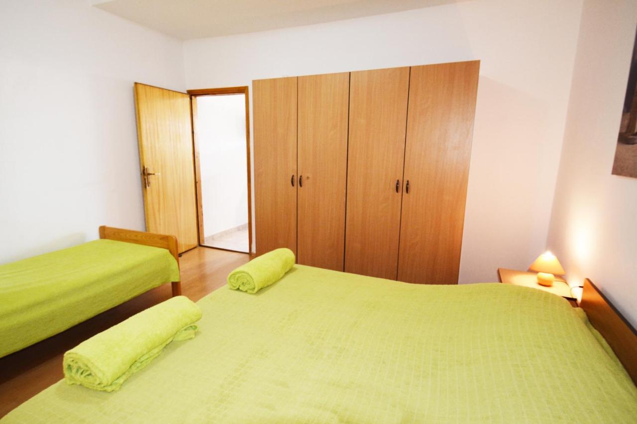 Apartments Barbati Kustići Екстериор снимка